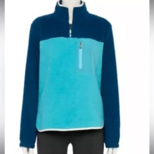 NWT tek gear Sherpa pullover